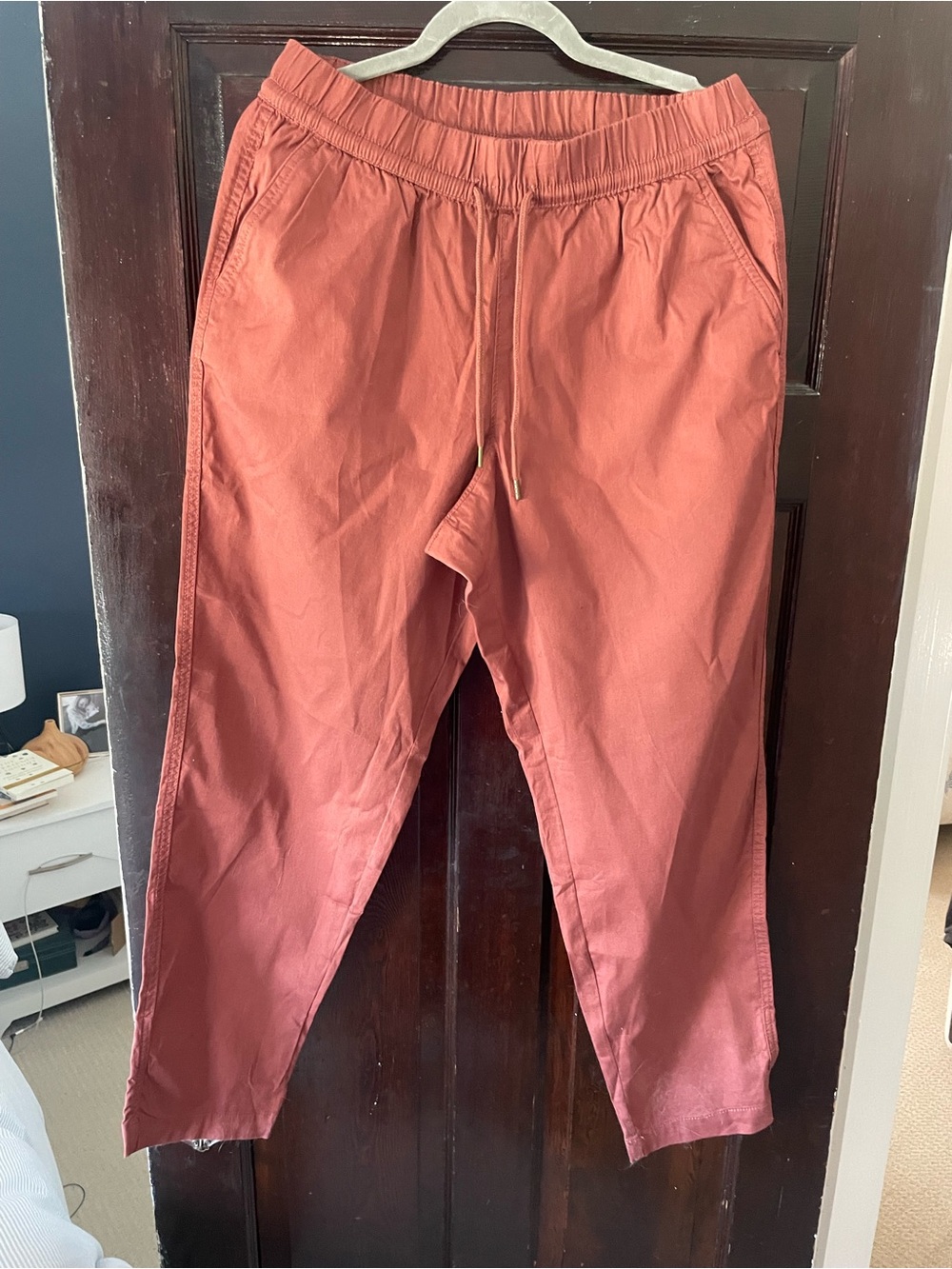 Pact women’s organic twill high rise tapered pants